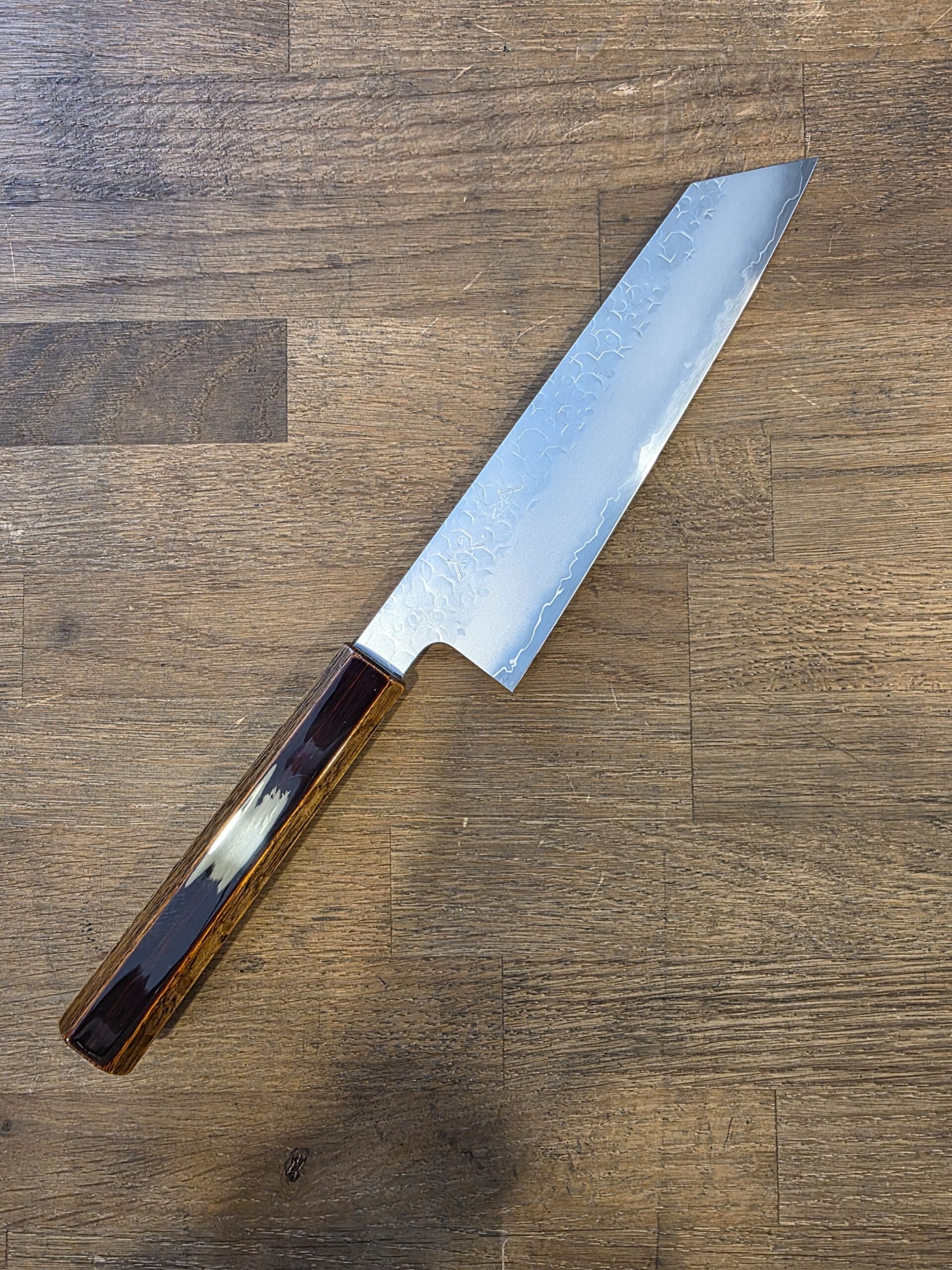 Fukui Co. - HADO - Coltello KIRITSUKE 210mm SG2 Steel - Urushi Rovere